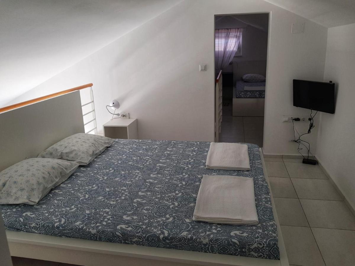 Apartmani Vrancic Mandre Luaran gambar
