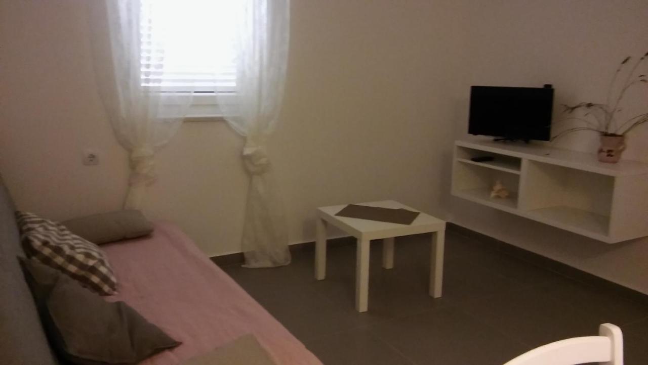 Apartmani Vrancic Mandre Luaran gambar