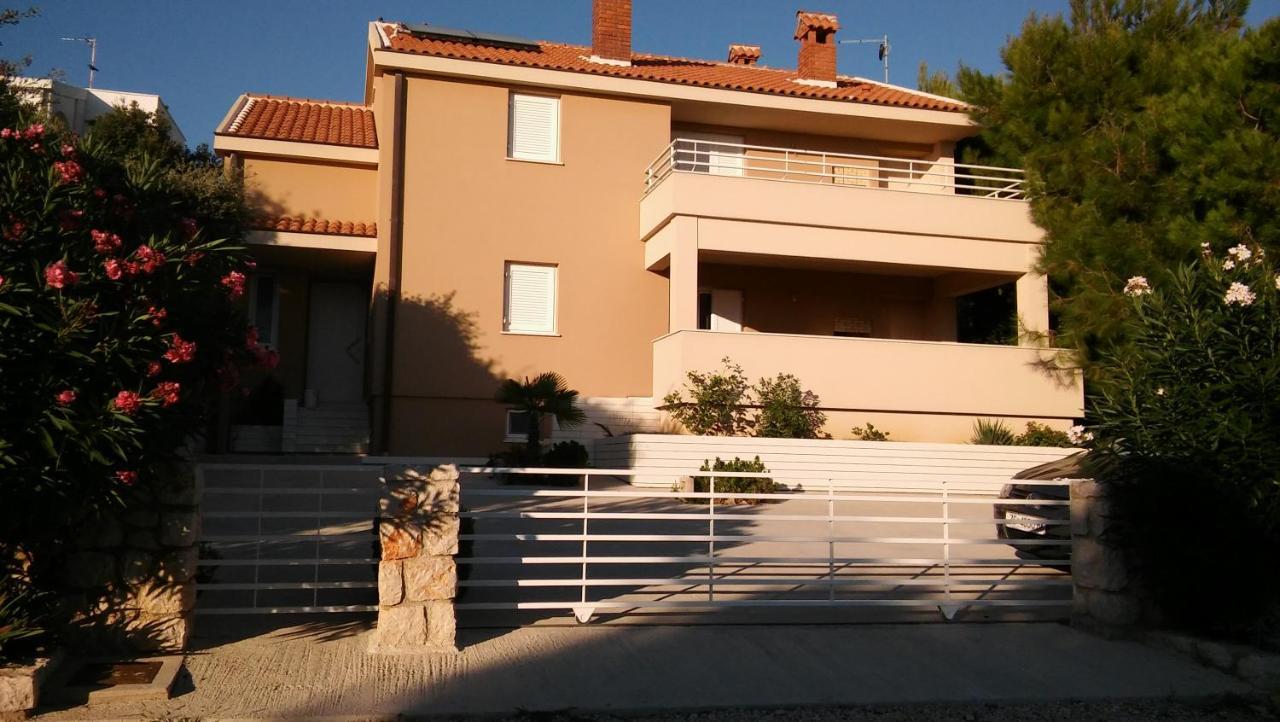 Apartmani Vrancic Mandre Luaran gambar